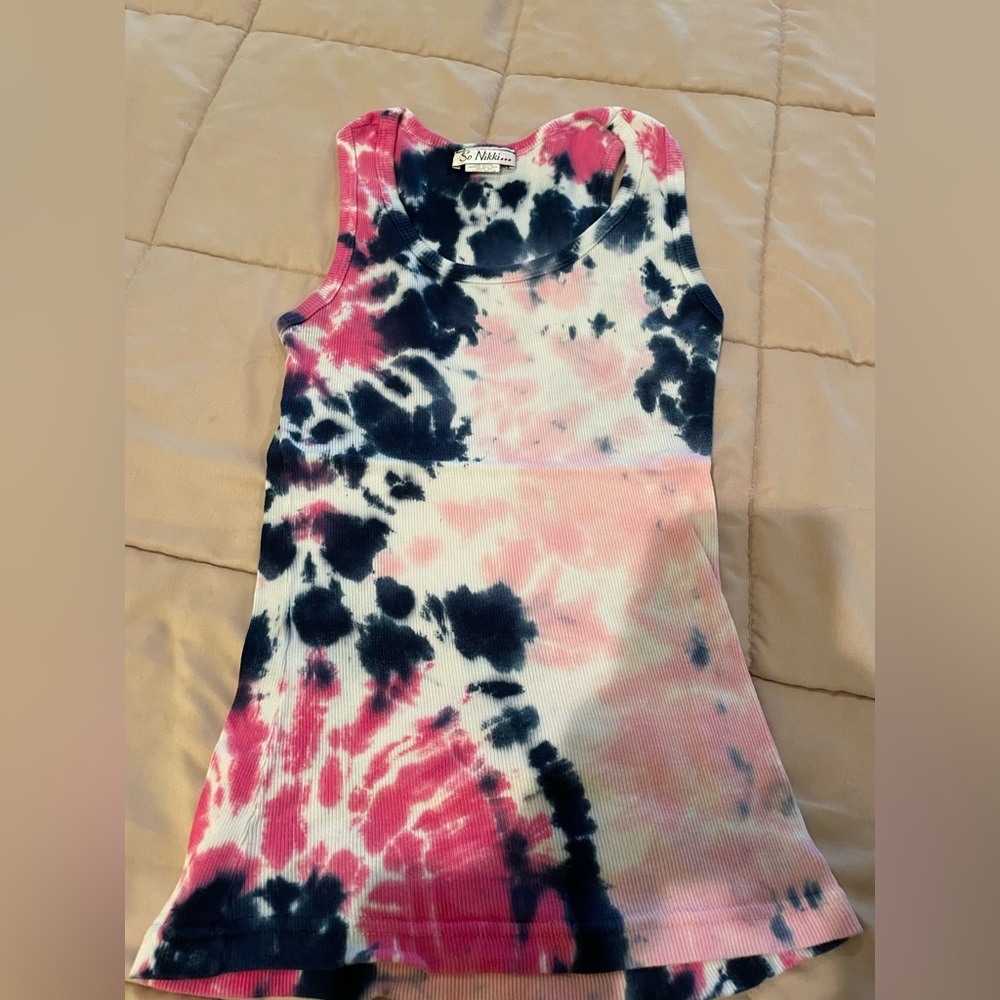 So Nikki tyedyed tank